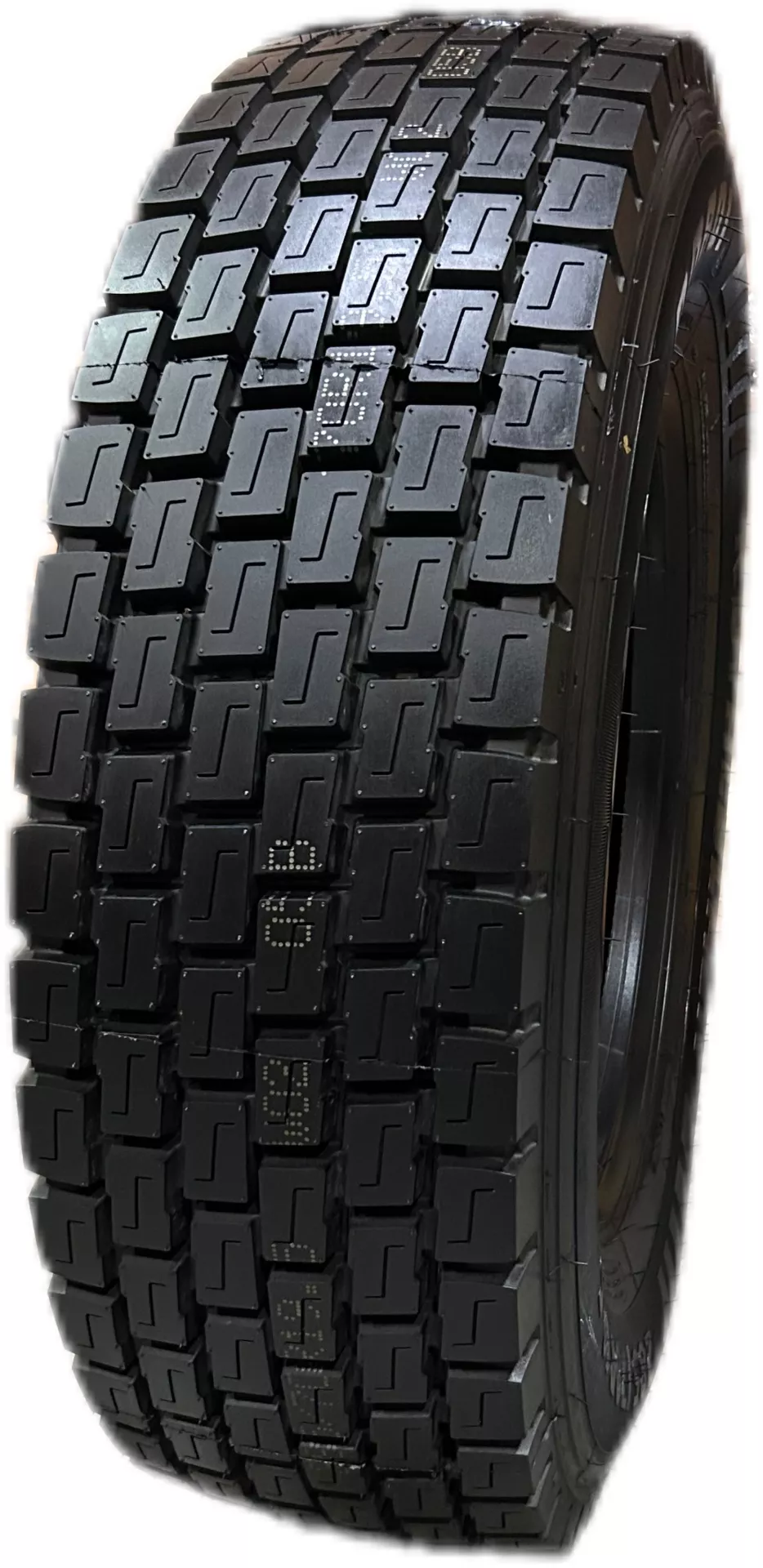 Royal Black RD801 18PR 285/70 R19.5 158 J  без шипов