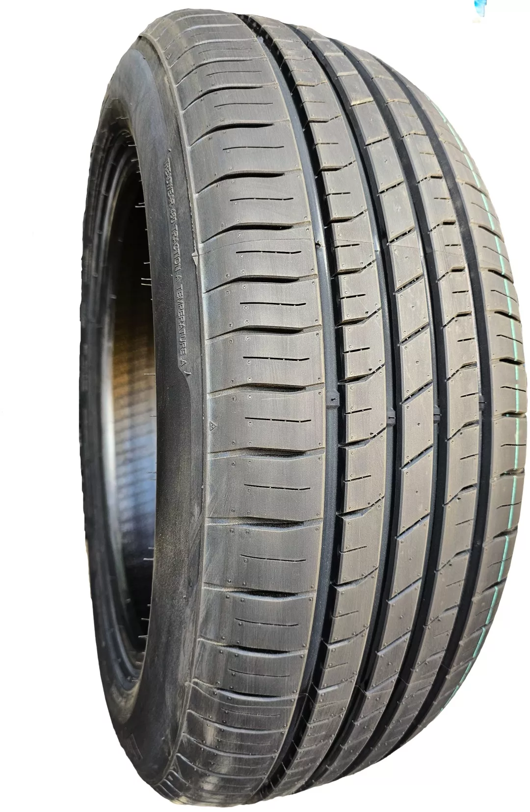 Triangle TS601 Конец 2024 года (A2T) 225/65 R17 102 H без шипов