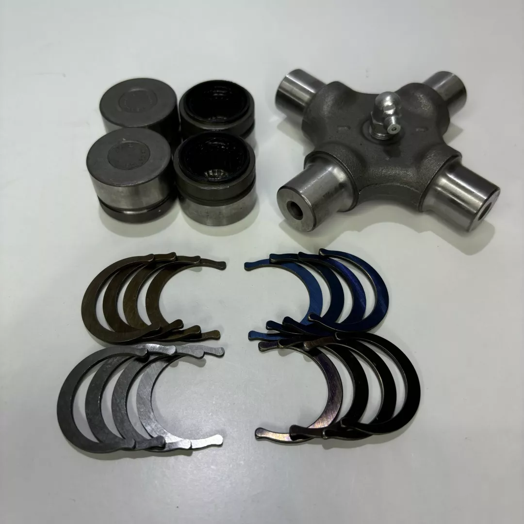 Mitsubishi крестовина кардана MR377128