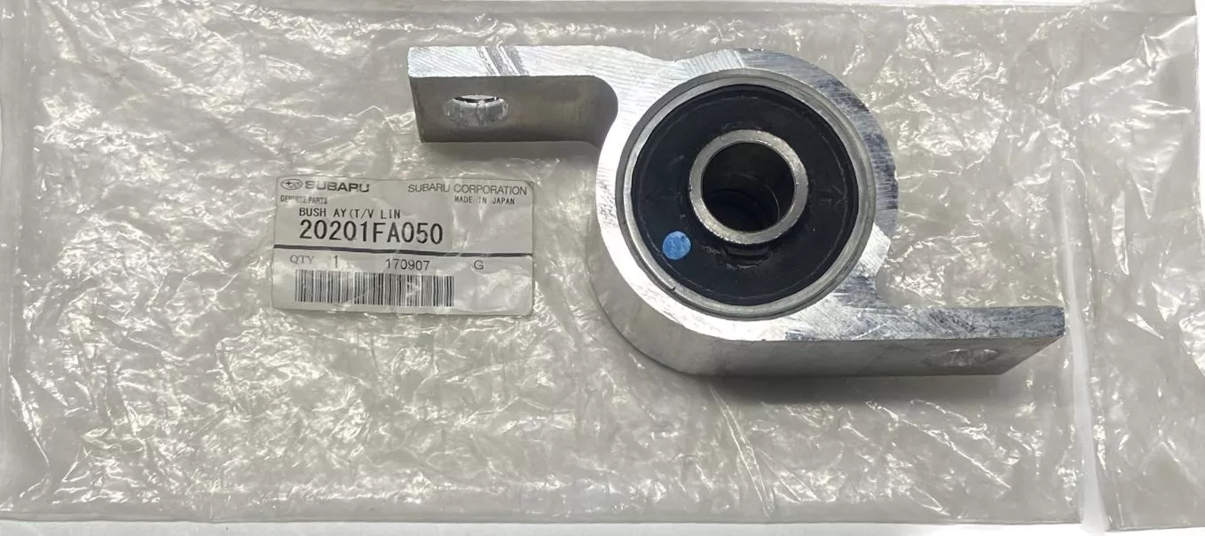 Subaru сайлентблок 20201FA050