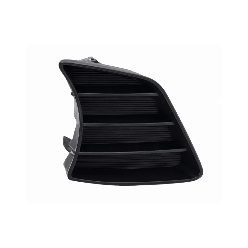 ЗАГЛУШКА В БАМПЕР ПТФ SUNMINGMING TY081229R HILUX 2011-2015 RH