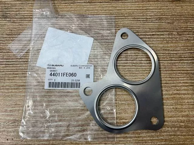 Subaru прокладка турбины 44011FE060