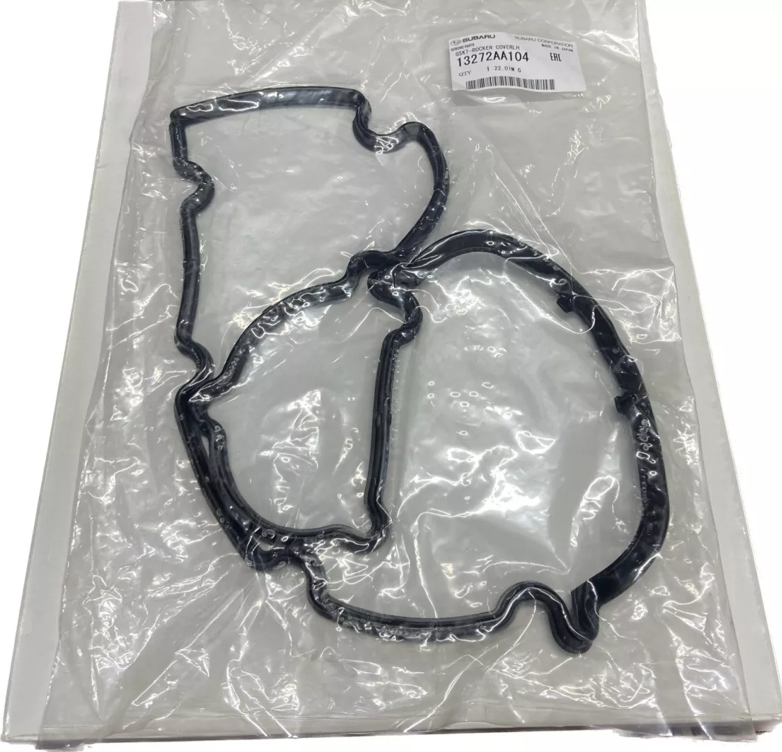 Subaru прокладка клапанной крышки 13272AA104