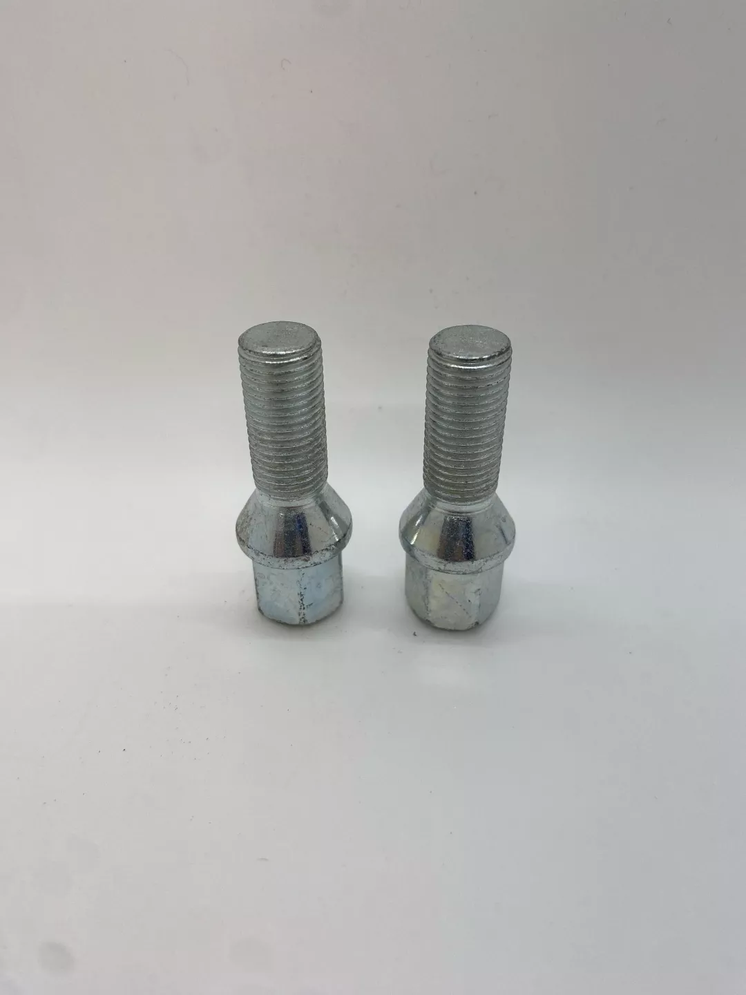 AIZEN 290729037 болт-секретка M14x1.5 1 шт