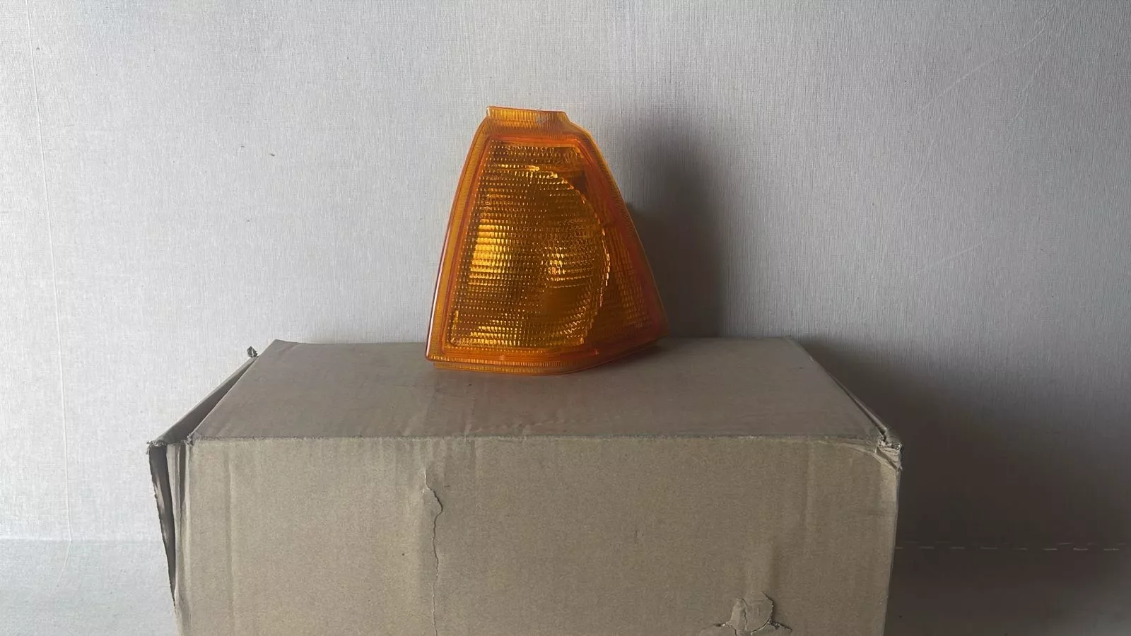 Valeo поворотник 065061