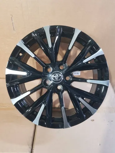 REW Toyota FBX 159-8 8x18/5x114.3 D60.1 ET35 4 диска черный