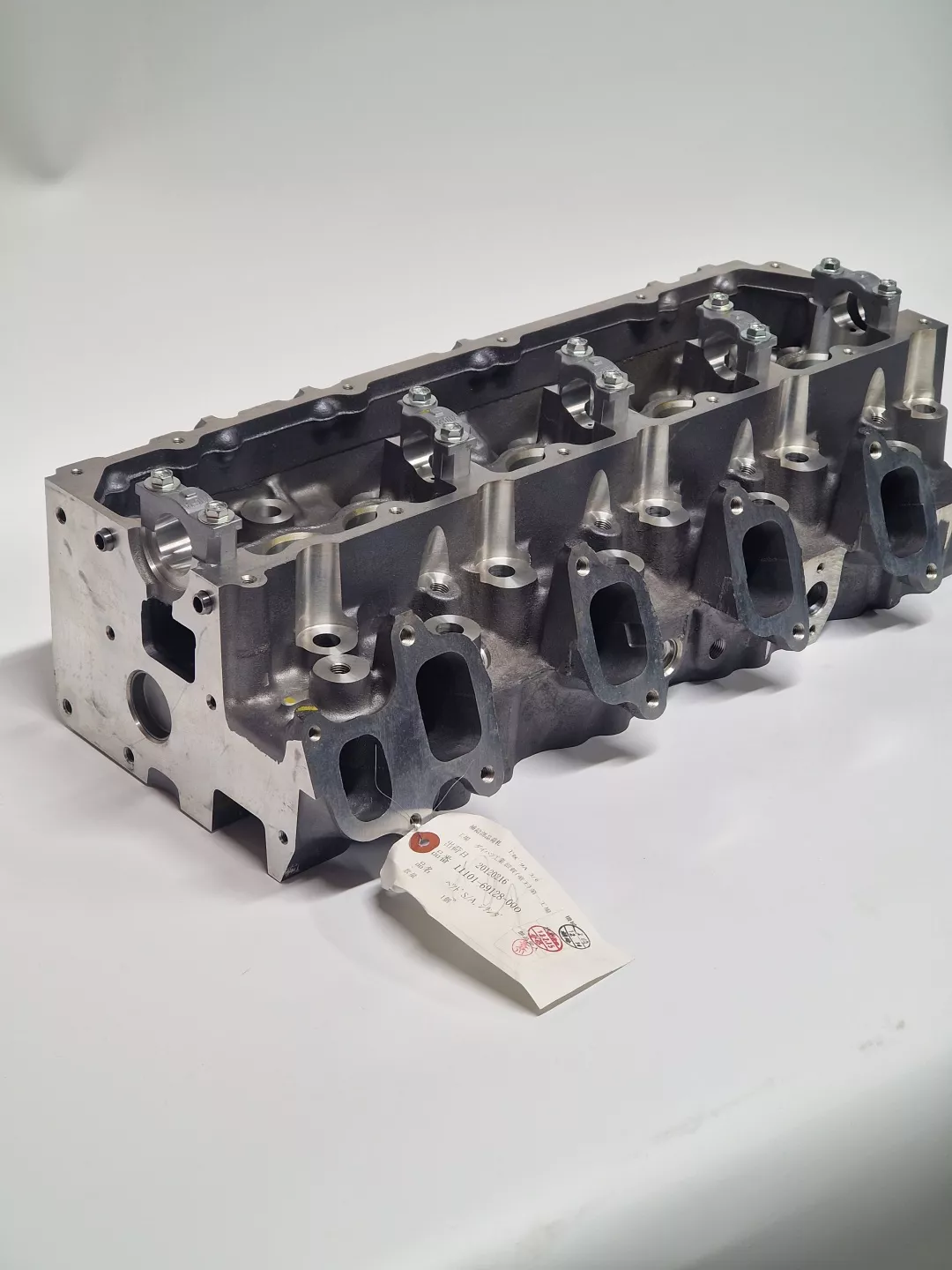 Mitsubishi головка блока цилиндров 11101-69128
