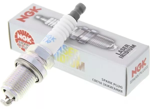 Свеча зажигания NGK 94742 SILZKR7C11DS