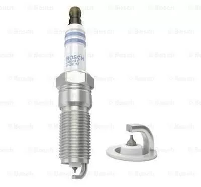 Свеча зажигания Bosch 0 242 229 555
