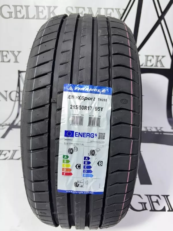 Triangle EffeX sport TH202 215/50 R17 95 Y без шипов