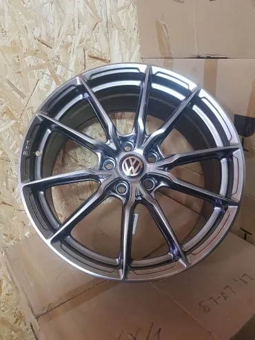 REW REW 8x18/5x112 D66.5 ET35 4 диска графит