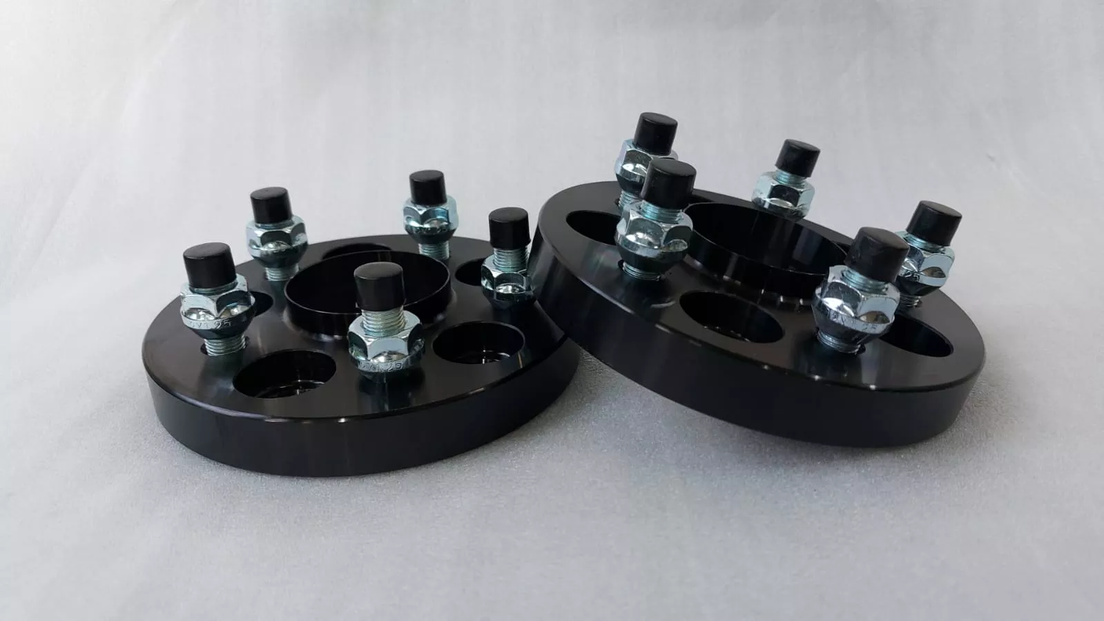 LVZ расширитель колеи 47591 5x114.3 20 мм D60.1