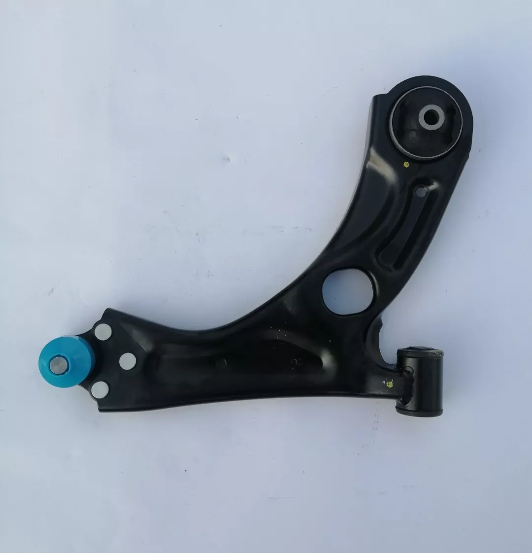 UZ-DAEWOO рычаг подвески 96405088R