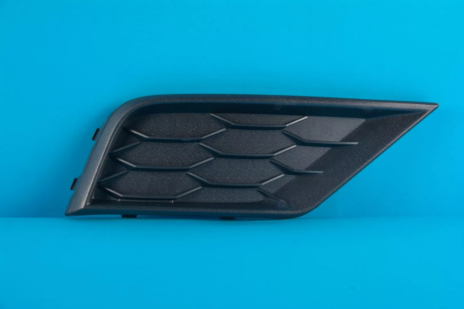 JORDEN решетка JH20TIG16017BBR Volkswagen Tiguan