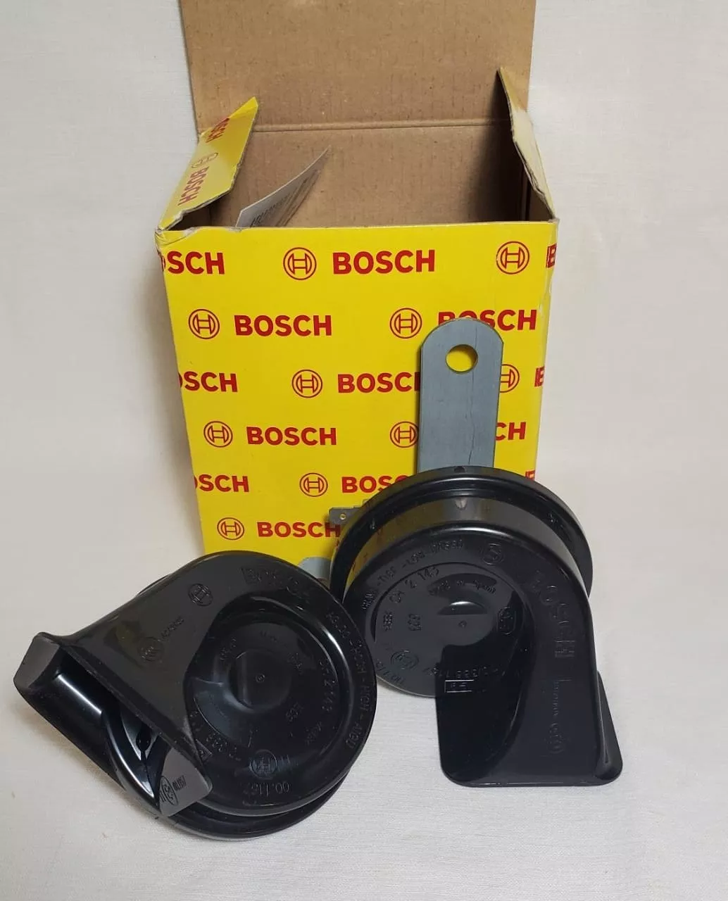 Сигнал электропневматический Bosch 9 320 335 007